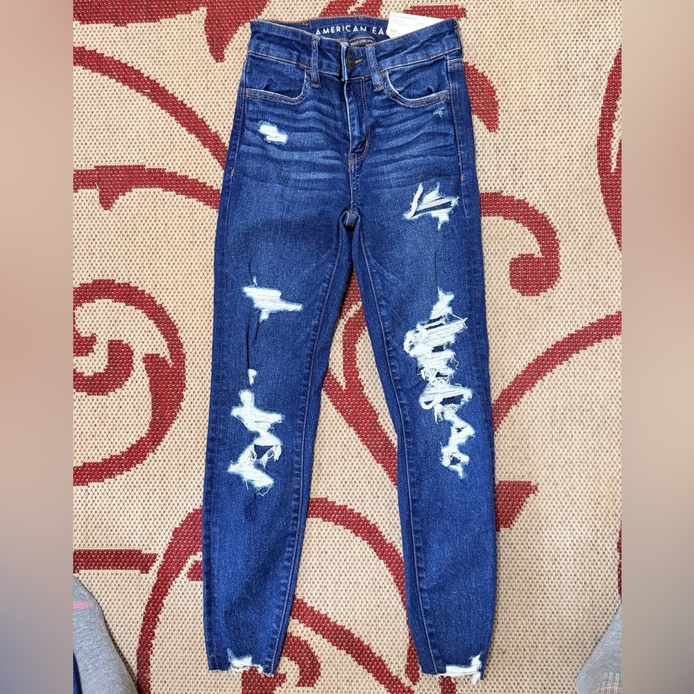 American Eagle Outfitters Women's Distressed Blue Skinny Jeans